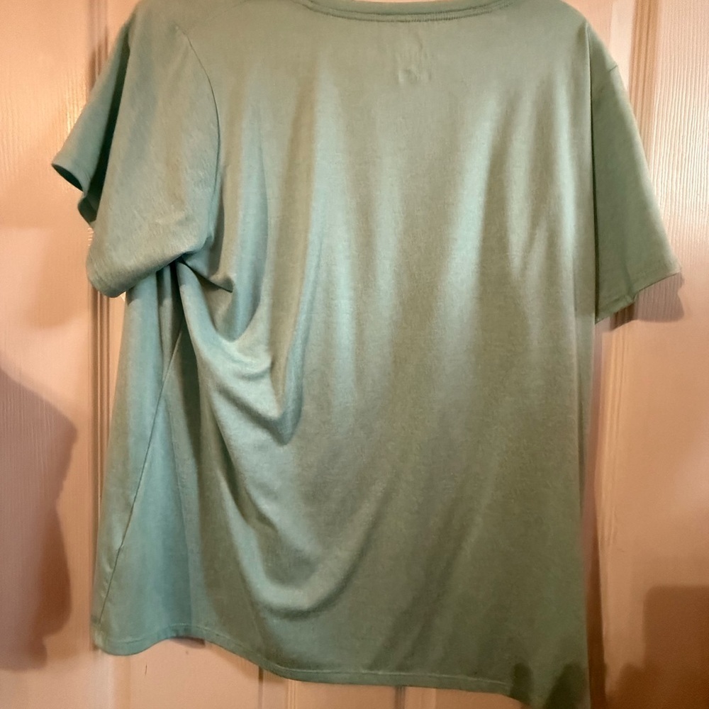 Nike Dri-FIT Aqua Shirt - Picture 3 of 4